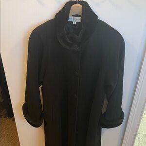 Albert Nipon Black Winter Coat with Fur Trim